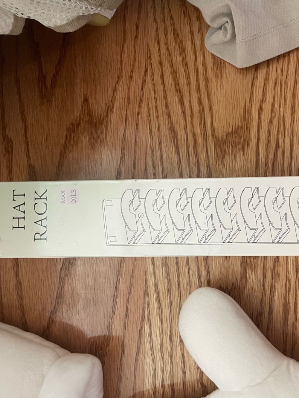 Hat Rack in White